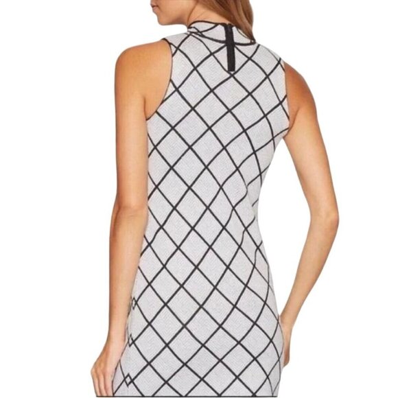 Romeo & Juliet Couture NWT Gray Knit Mock Neck Sleeveless Sweater Dress Size M - Picture 5 of 9